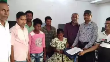 कुंडहित: दिव्यांग बच्चों की पहचान के लिए प्रशस्त ऐप का प्रशिक्षण दिया गया