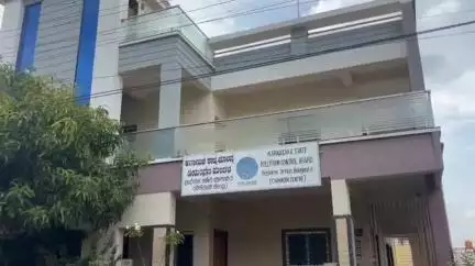 ಚಿಕ್ಕೋಡಿ: ಚಿಕ್ಕೋಡಿ ಪಟ್ಟಣದಲ್ಲಿ ಮಾಲಿನ್ಯ ನಿಯಂತ್ರಣ ಮಂಡಳಿ ಕಚೇರಿ ಮೇಲೆ ಲೋಕಾಯುಕ್ತ ಧೀಡಿರ್ ದಾಳಿ