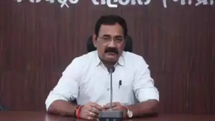 सोहागपुर: कलेक्ट्रेट कार्यालय में कलेक्टर की उपस्थिति में सीएम हेल्पलाइन की लंबित शिकायतों की समीक्षा बैठक हुई