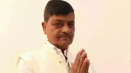 कोडरमा: महेंद्र यादव बने राष्ट्रीय जनता दल कोडरमा के जिलाध्यक्ष, राजद निर्वाचन पदाधिकारी ने सौंपा प्रमाण पत्र
