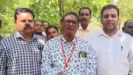 ନୂଆପଡା: ତୁକଲା ରିଶିଗାଁ ସ୍ଥିତ ଐତିହାସିକ ଋଷିପୀଠ ଠାରେ ଆଦର୍ଶ ସାମ୍ବାଦିକ ସଂଘର ବୈଠକ ପରେ ପ୍ରତିକ୍ରିୟା ରଖିଲେ ଜାତୀୟ କାର୍ଯ୍ୟକାରିଣୀ ସଦସ୍ୟ