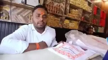 नगर निगम ने कैंट रेलवे स्टेशन, रोडवेज बस स्टैंड और दुर्गाकुण्ड क्षेत्र में चलाया स्वच्छता महा अभियान