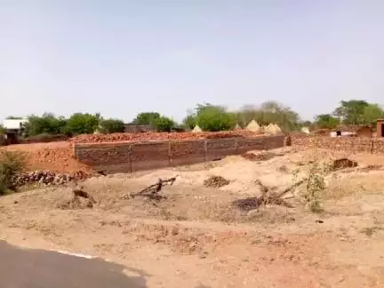 नरवर: समोहा पंचायत के ग्रामीणों ने की शासकीय भूमि से अतिक्रमण हटाने की मांग