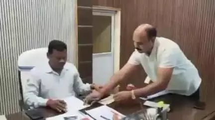 बलरामपुर: ग्राम बादा के आत्मसमर्पित नक्सली के पीएम आवास के लिए राशि अभी तक नहीं हुई जारी