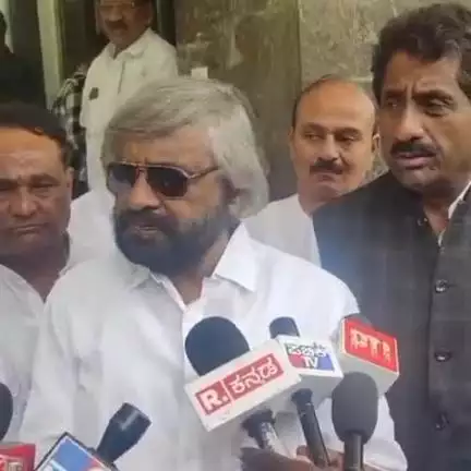 ಕಲಬುರಗಿ: ಅಹ್ಮದಾಬಾದ್ ವಿಮಾನ ದುರಂತ, ಕೇಂದ್ರವೇ ಹೊಣೆ ಹೊರಬೇಕು: ನಗರದಲ್ಲಿ ಸಚಿವ ಈಶ್ವರ್ ಖಂಡ್ರೆ