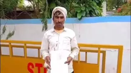 शिवपुरी नगर: धर्मपुरा गांव में शादी तुड़वाने के शक में 7 लोगों ने एक युवक पर किया हमला व काटी हाथ की उंगली, पीड़ित ने SP से की शिकायत