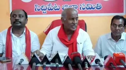 సిద్దిపేట అర్బన్: కేసీఆర్ సంపన్నమైన రాష్ట్రాన్ని కాళేశ్వరం కట్టి అప్పుల రాష్ట్రంగా మార్చారు: ఎమ్మెల్యే సాంబశివరావు
