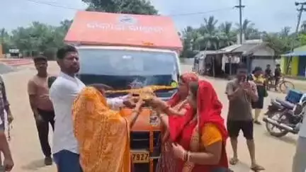 ଆନନ୍ଦପୁର: ବଞ୍ଚୋରେ'ବିକାଶ ବାହାନ ରଥ' ପରିକ୍ରମା, ଯୋଗଦେଲେ ବିଭିନ୍ନ ବିଭାଗର ଅଧିକାରୀ
