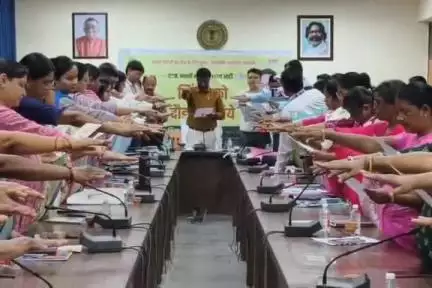 कांके: समाहरणालय में उपायुक्त की अध्यक्षता में मादक पदार्थों की रोकथाम हेतु राज्यव्यापी अभियान को लेकर बैठक हुई