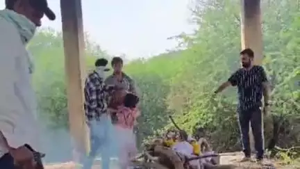 दमोह: ट्रेन के बाथरूम में मिले शव की खंडवा निवासी के रूप में हुई पहचान, महाकाल मित्र मंडल ने बेटी से कराया अंतिम संस्कार