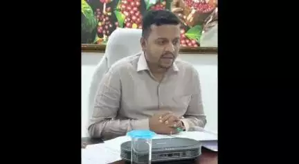 నేటి నుండి 21 వరకు యోగ సాధన,ప్రతి ఒక్కరూ సాధన చేసే విధంగా చర్యలు తీసుకోండి
-- సంయుక్త కలెక్టర్ డా. అభిషేక్ గౌడ