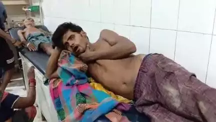 सीतापुर: मोहकमपुर ग्राम पंचायत में खेत में काम कर रहे किसान पर सांड ने किया हमला, किसान गंभीर रूप से घायल