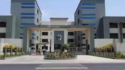 છોટાઉદેપુર: જિલ્લાના અલગ અલગ પોલીસ સ્ટેશન વિસ્તારમાંથી પોલીસે છેલ્લા બે દિવસમાં સાતથી વધુ શખ્સોને નશાની હાલતમાં ઝડપ્યા.