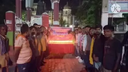 दतिया नगर: किला चौक पर विमान हादसे में मारे गए लोगों को दी गई श्रद्धांजलि