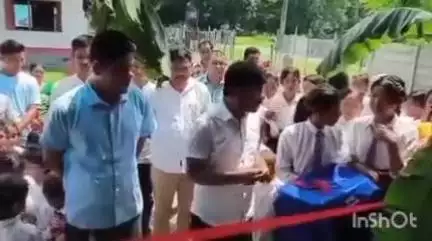 বাক্সা: কোকলাবাৰীত ইউ এন ব্ৰহ্ম একাডেমীৰ নতুন ভৱন মুকলি কৰে এমচিএলএ মন্টু বড়োৱে