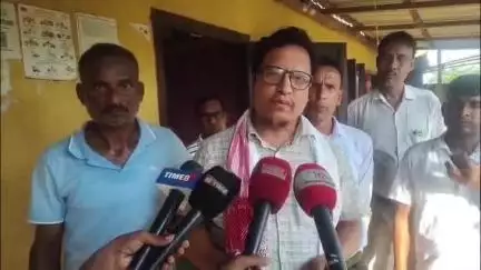 মানকাচৰ: হাটশিঙিমাৰীৰ সুখচৰ উপ ডাক ঘৰৰ দুই কৰ্মচাৰীক চাকৰিৰ পৰা নিলম্বন