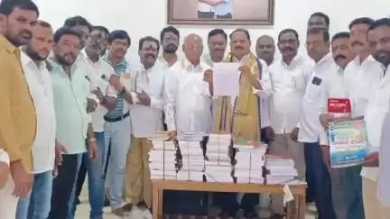 ఇబ్రహీంపట్నం: మంచి పుస్తకాలు మన ఆలోచన పరిధిని పెంచుతాయి: ఎమ్మెల్యే వీర్లపల్లి శంకర్