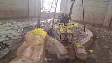 कन्नौज: कन्नौज शहर में है 400 साल पुराना मंदिर, कोई भूतनाथ तो कोई कहता है भावना नाथ