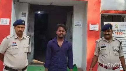 दुर्ग: पुरानी रंजिश के चलते युवक पर चाकू से हमला करने वाले आरोपी को पुलिस ने खुर्सीपार से किया गिरफ्तार