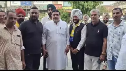 ਲੁਧਿਆਣਾ ਪੂਰਬੀ: ਵਿਧਾਇਕ ਅਸ਼ੋਕ ਪਰਾਸ਼ਰ ਪੱਪੀ ਨੇ ਤੇ ਗੁਰਦੇਵ ਨਗਰ ਇਲਾਕੇ ਵਿੱਚ ਕੀਤਾ ਚੋਣ ਪ੍ਰਚਾਰ