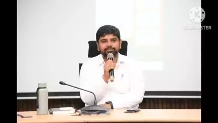 మంచిర్యాల: జిల్లాలోని ప్రతి ఒక్కరిని అక్షరాస్యులుగా తీర్చిదిద్దాలి: జిల్లా కలెక్టర్ కుమార్ దీపక్