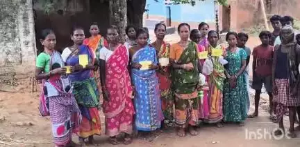 मसलिया: झुडवाहा स्वयं सहायता समूह नायडीह के कार्डधारकों ने फिंगर लेकर राशन न देने का आरोप लगाया