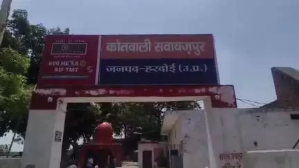 सवायजपुर: बाबा की तेहरवीं में शामिल होने आई विवाहिता प्रेमी के साथ जेवर और नगदी लेकर फरार, सवायजपुर कोतवाली में केस दर्ज