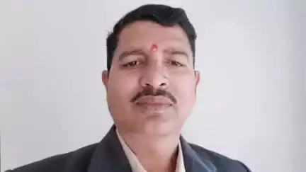 रामानुजनगर: बीईओ पंडित भारद्वाज के निलंबन के बाद न तो स्थायी बीईओ की नियुक्ति हुई और न ही किसी प्रभारी अधिकारी को जिम्मेदारी सौंपी गई