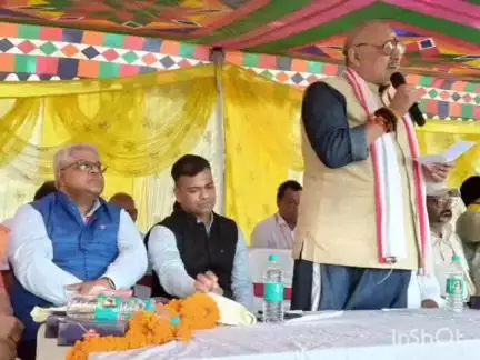 मटिहानी: मनियप्पा में बरौनी रिफाइनरी के CSR फंड से रेड क्रॉस सोसाइटी चहादिवारी निर्माण कार्य का केंद्रीय मंत्री ने किया शिलान्यास