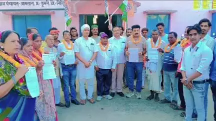 डुमरी: जामतारा पंचायत भवन में कांग्रेस प्रखण्ड कमिटी की बैठक, कमिटी का हुआ विस्तार