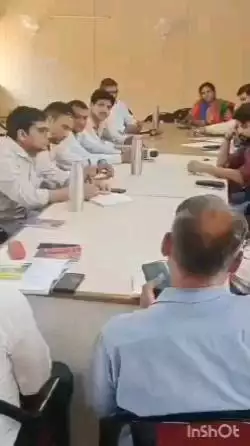 अलवर: अलवर के सूचना केंद्र में वंदे गंगा जल संरक्षण जन अभियान के तहत मीडिया राउंड टेबल कार्यक्रम का आयोजन हुआ