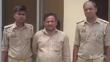 संभल: गैंगस्टर एक्ट के आरोपी को संभल की एचौड़ा कंबोह पुलिस ने सिरौली चौराहे से गिरफ्तार कर न्यायालय के समक्ष किया पेश