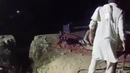 श्रीविजयनगर के 3BLM में किसानों के आंदोलन के बाद मौके पर पहुंचे अधिकारियों ने निस्तारण किया, आंदोलन समाप्त