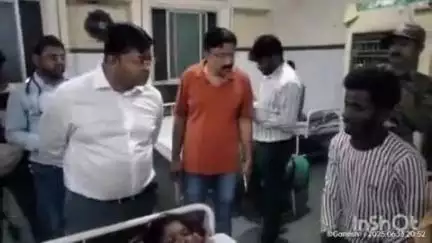 श्योपुर: कलेक्टर अर्पित वर्मा पहुंचे जिला अस्पताल, आकाशीय बिजली से घायल मरीजों का जाना हाल