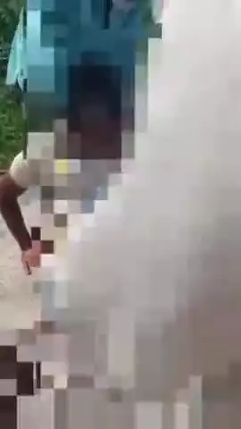 ठाकुरगंज: ठाकुरगंज थाना क्षेत्र के भोलाभीट्टा चौक के पास दो बाइक की टक्कर में दो से अधिक लोग घायल