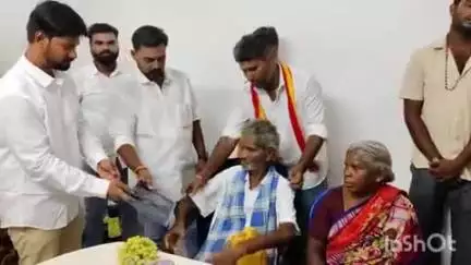 ஆற்காடு: திமிரியில் தமிழக வெற்றி கழகம் சார்பில் இலவச மருத்துவ முகாம் மாவட்ட செயலாளர் தொடங்கி வைத்தார்
