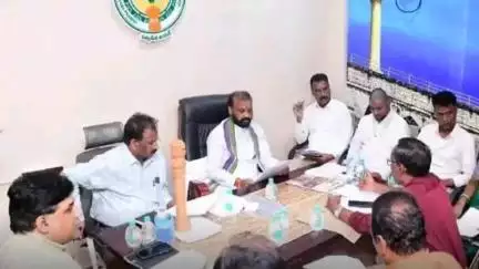 కర్నూలు: కర్నూల్ నగరంలో 7.42 కోట్లు అభివృద్ధి పనులకు గ్రీన్ సిగ్నల్ మేయర్ రామయ్య