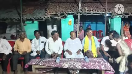 मोहला मानपुर के MLA इंद्रशाह मंडावी ने स्वर्गीय श्यामसिंह नेताम को श्रद्धांजलि दी, सोमाटोला जाकर शोकाकुल परिवार से मिले