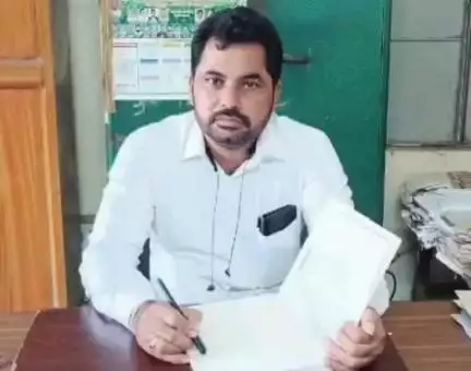 ఉరవకొండ: ఉరవకొండ మండల వ్యవసాయ అధికారిగా రామకృష్ణ బాధ్యతల స్వీకరణ