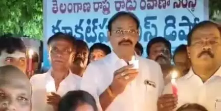 మేడ్చల్: విమాన దుర్ఘటనలో ప్రాణాలు కోల్పోయిన మృతులకు నివాళులర్పించిన కూకట్పల్లి కాంగ్రెస్ పార్టీ ఇన్చార్జి బండి రమేష్