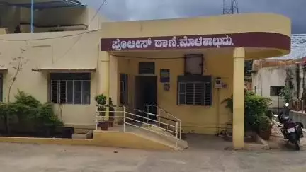 ಮೊಳಕಾಲ್ಮುರು: ತಾಲೂಕಿನಲ್ಲಿ ಪಿಎಸ್ ಐಗಳ ವರ್ಗಾವಣೆ:ಪಟ್ಟಣದ ಪೊಲೀಸ್ ಠಾಣೆಗೆ ಮಹೇಶ್ ಲಕ್ಷ್ಮಣ್ ಹೊಸಪೇಟೆ,ರಾಂಪುರ  ಠಾಣೆಗೆ ಬಾಹುಬಲಿ  ನಿಯುಕ್ತಿಗೊಳಿಸಿ ಆದೇಶ