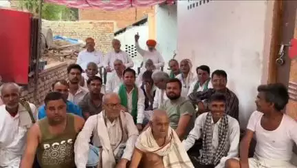 महावन: भारतीय किसान यूनियन चटुनी ने डाक अधीक्षक के व्यवहार की निंदा कर दी बैठक, अधीक्षक की निंदा आंदोलन की दी चेतावनी