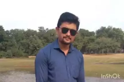 वरोरा: दुचाकीची म्हशीला धडक; एक ठार 1 जखमी
शेगाव बु ते चारगाव खुर्दच्या   मार्गावरील घटना