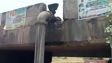 दुर्गावती: दुर्गावती बाजार में जल नल का पाइप फटने से बसंतपुर गांव में नहीं पहुंच पा रहा है पीने का पानी,#jansamasya