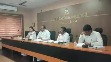 தண்டையார்பேட்டை: தண்டையார்பேட்டை டி எச் ரோட்டில் உள்ள மண்டல அலுவலகத்தில் மாதாந்திர மண்டல கூட்டம் நடைபெற்றது