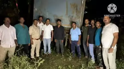 कर्रा: खूंटी वन प्रमंडल की टीम ने छापामारी कर अवैध बालू के साथ हाइवा ज़ब्त किया