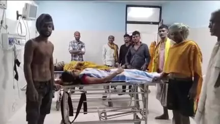 आरा: बलुआ में भैंस खुलने के विवाद में दो पक्षों के बीच लाठी-डंडे से मारपीट, कुल सात लोग हुए जख्मी