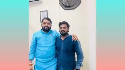 भोकरदन: शेतकरी संघटनेचे नेते रविकांत तुपकर यांनी भोकरदन शहरातील छत्रपती शिवाजी महाराज चौकात दिली सदिच्छा भेट