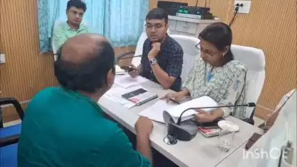 सुपौल: डीएम सावन कुमार की अध्यक्षता में कलेक्ट्रेट के लहटन चौधरी सभागार में जनता दरबार का आयोजन