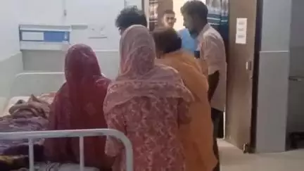 तिलौथू: अमझोर थाना क्षेत्र के सरैया और भदसा में बालू के वर्चस्व को लेकर दो गुटों में हुई मारपीट